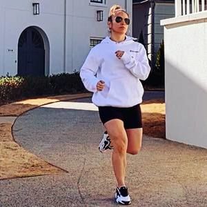 Meet your Posher, Cici